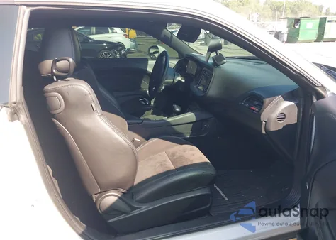 2023 Dodge Challenger R/T Scat Pack z USA, uszkodzony, nr VIN 2C3CDZFJ3PH610510